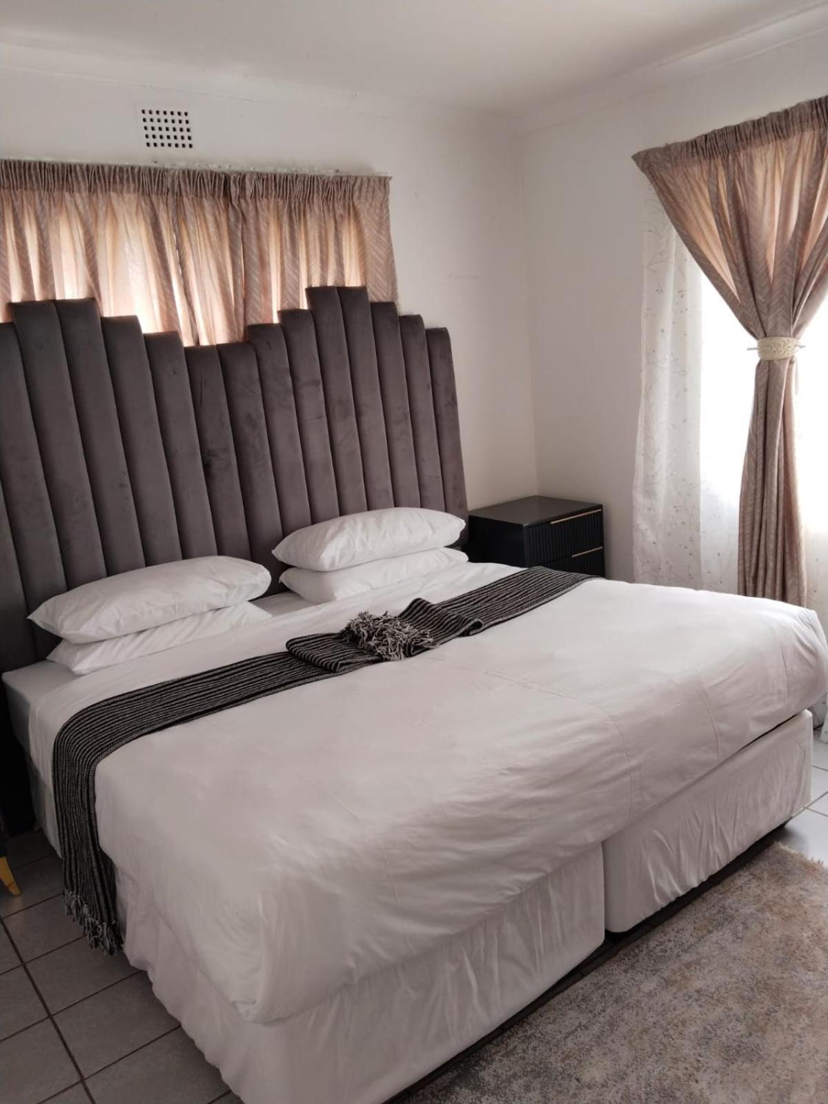 Oak Gardens Bed And Breakfast Newcastle Extérieur photo